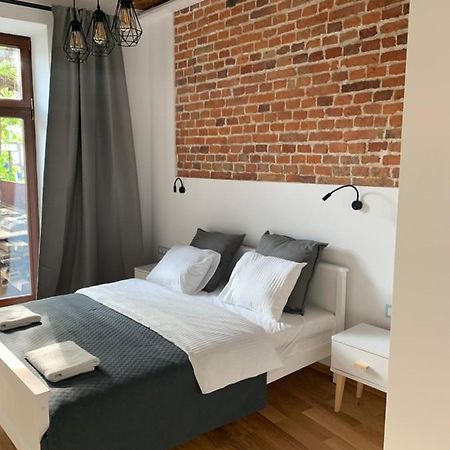 Nowe Apartamenty Zamkowa Vis A Vis Wawelu Краків Екстер'єр фото